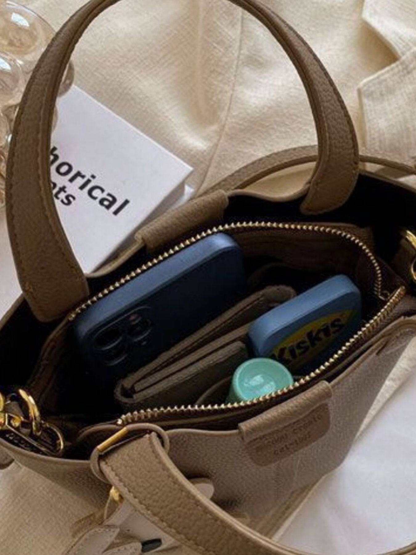 82cd72c8-57be-4460-ab9f-8323bf6218a1-Max