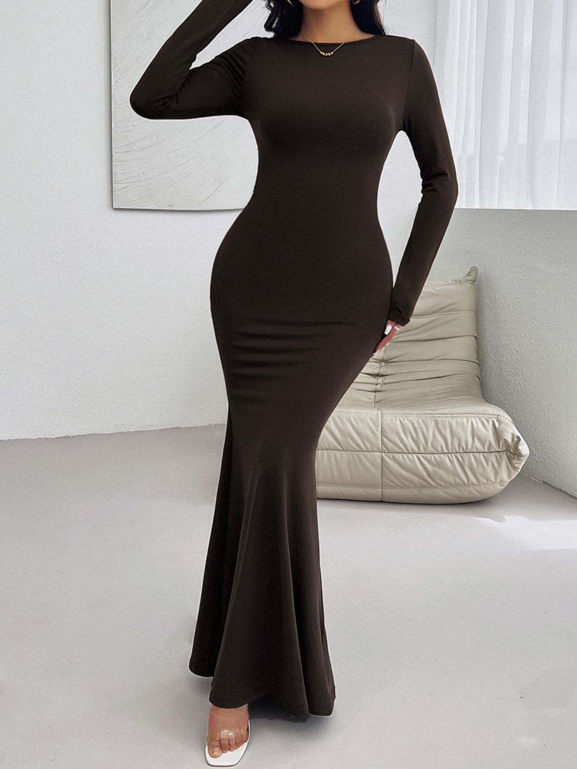 Backless Round Neck Long Sleeve Maxi Dress