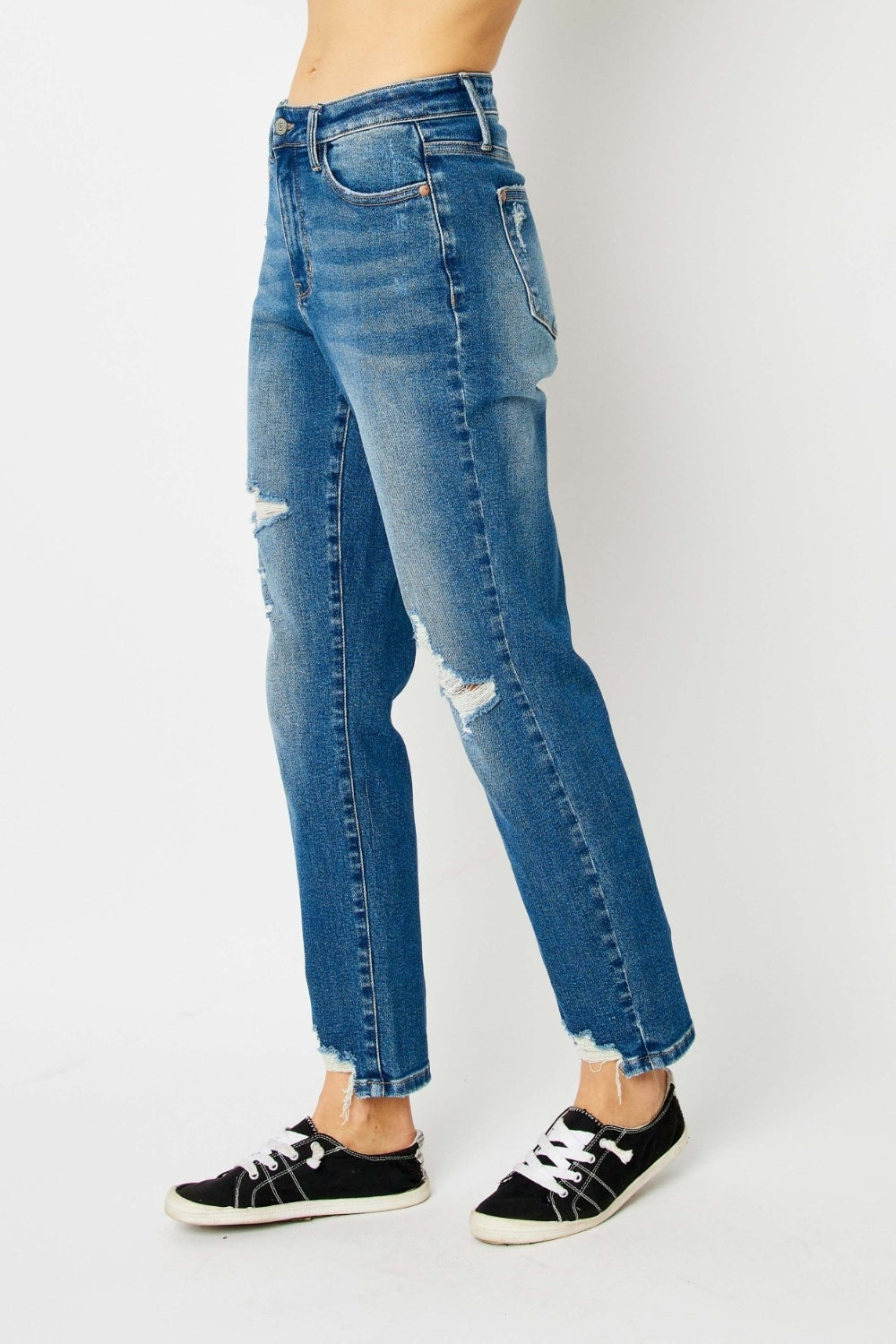 Judy Blue Full Size Distressed Boyfriend Fit Jeans