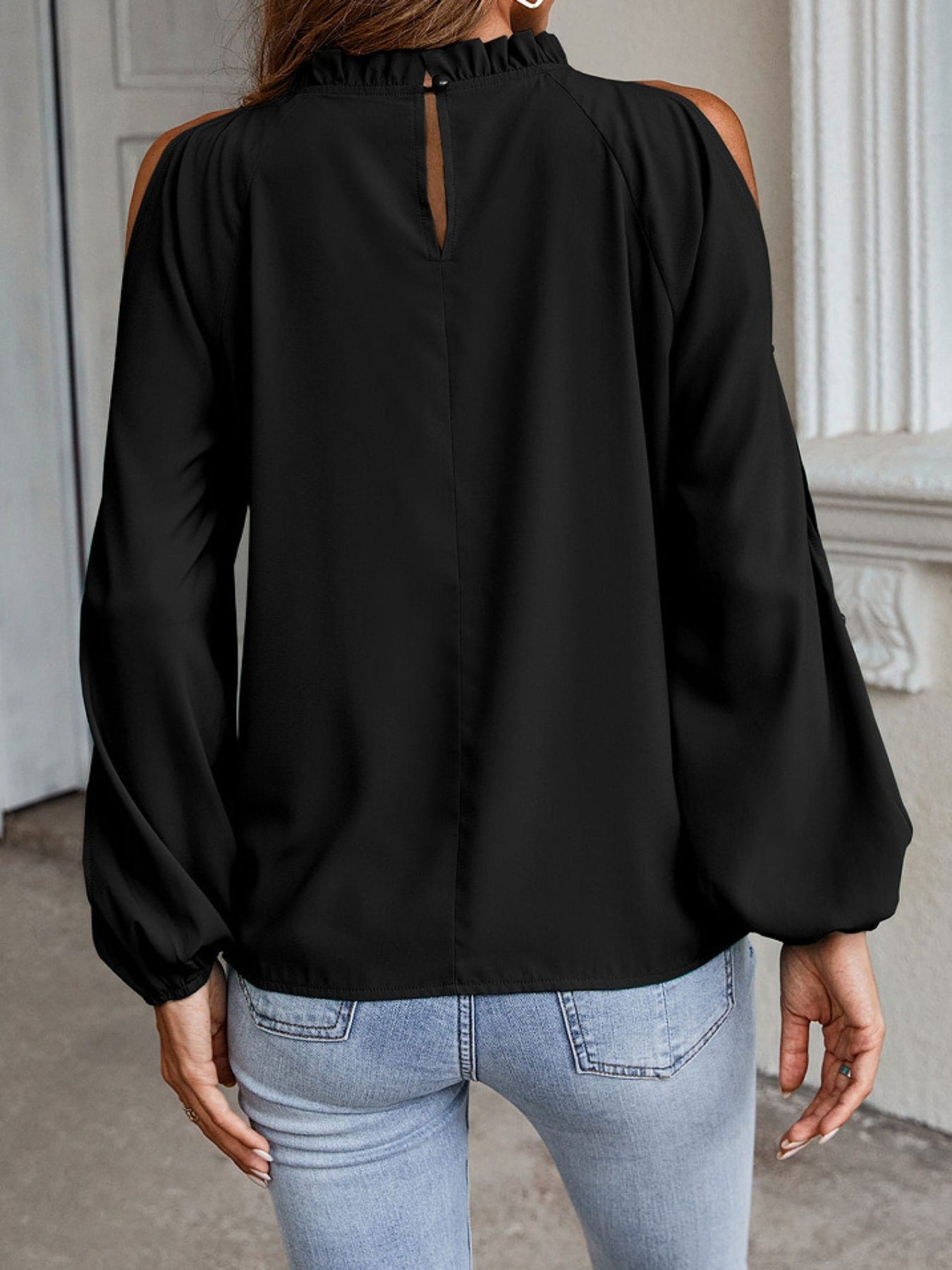 cf324a99-6abc-4926-b85c-e601beb64f16-Max